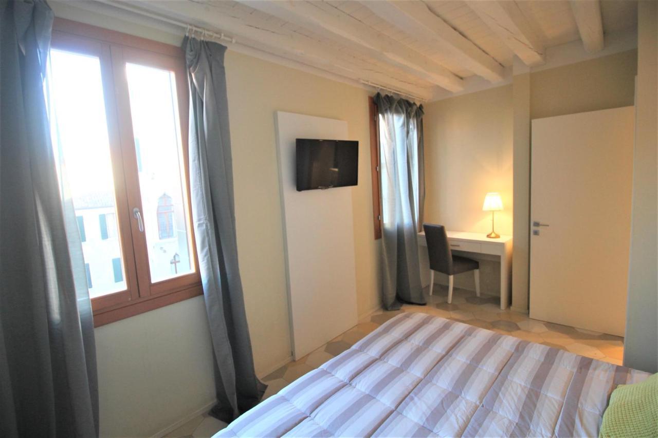 New Central And Spacious Венеція Екстер'єр фото