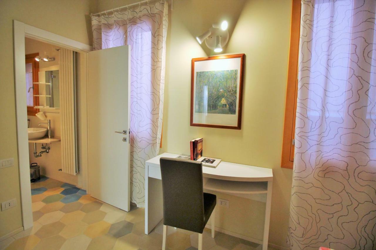 New Central And Spacious Венеція Екстер'єр фото